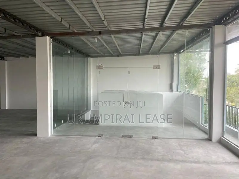 2nd Floor is ready for lease - Urumpirai Junction, Jaffna