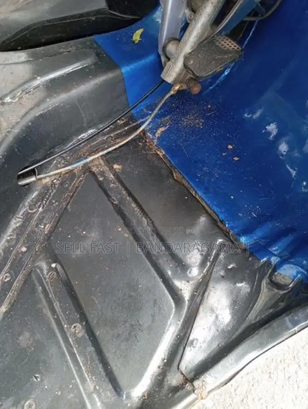 Bajaj RE 4 stok 2008