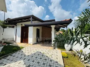 නවීන මාදිලියේ අලුත්ම තනිමහල් නිවසක් විකිණීමට - Piliyandala