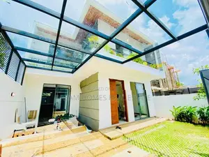 Luxury House for Sale – Athurugiriya