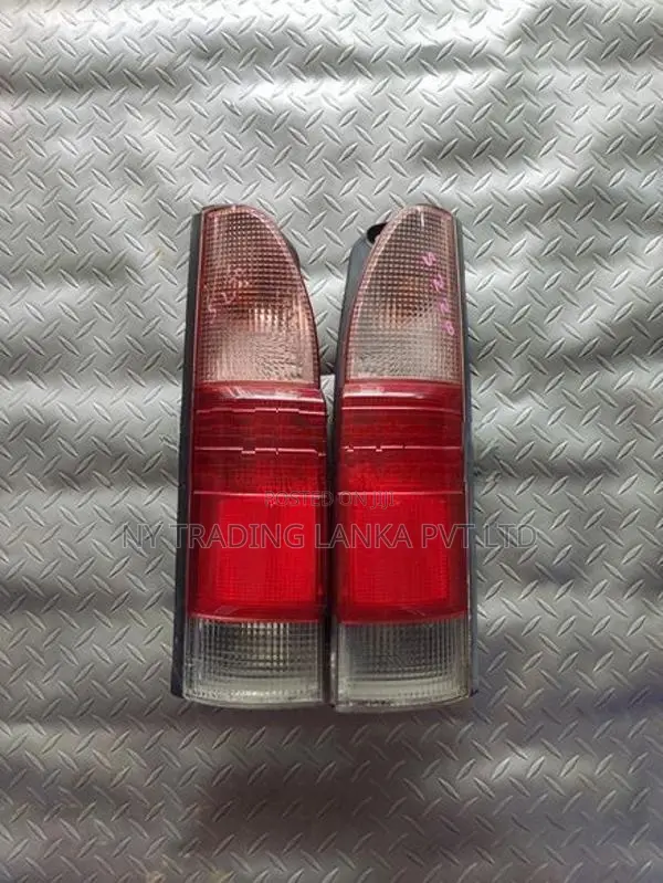 Daihatsu Hijet S200 Atrai Van Tail Light