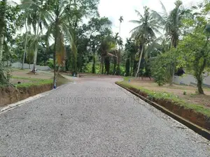 හෝමාගම බිම් කොටස් විකිණීමට