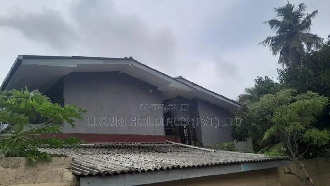 House For Rent Off Rajagiriya Road Nawala [ 2228C ]
