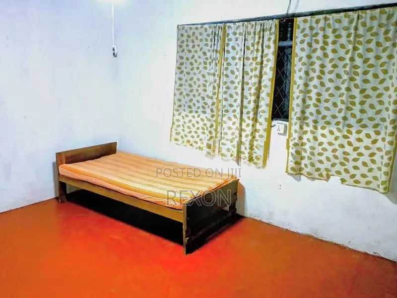 Boarding Rooms in Kelaniya for Males