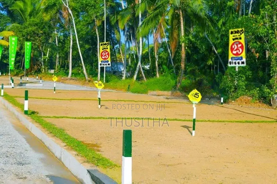 Yakkala නගරයට ආසන්නතම ඉඩම | සියලු පහසුකම් සහිතයි