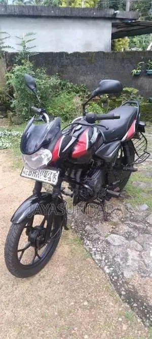 Bajaj Discover 2019