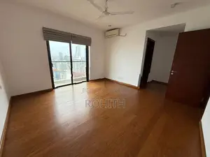 19th Floor Port City Ocean Views | Orwell Residence Colombo 03