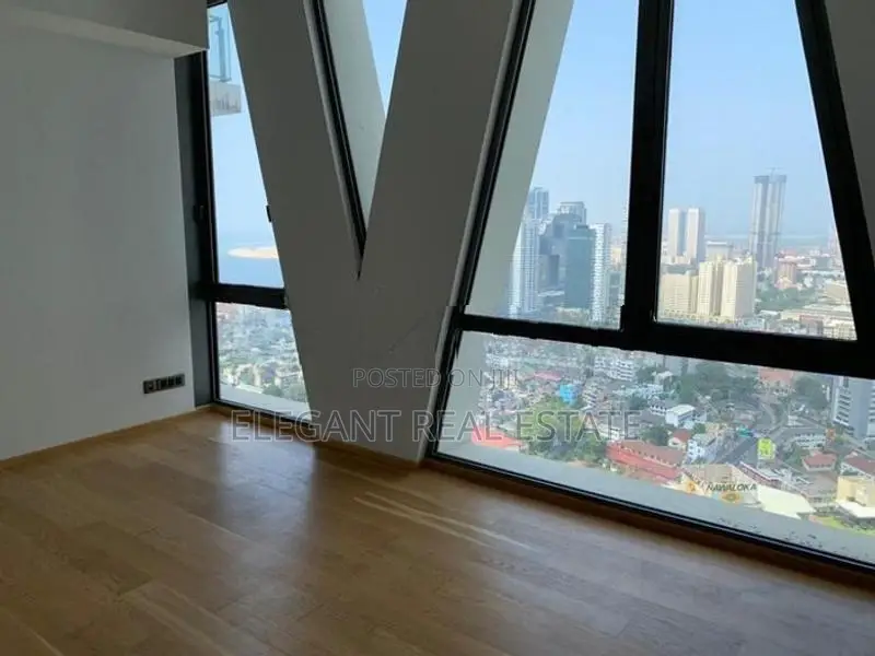 Altair 03 Bedroom Unfurnished Apartment for Sale in Colombo 02 (A2825)
