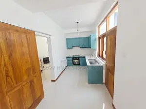Elegant Luxury Residence with Garden for Sale – Battaramulla