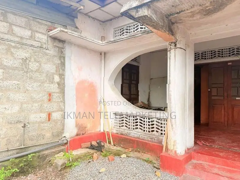 Commercial Property for Rent in Kesbewa