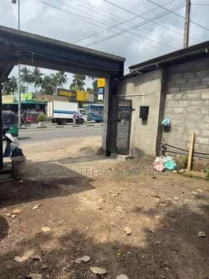 Commercial Property for Rent in Kesbewa