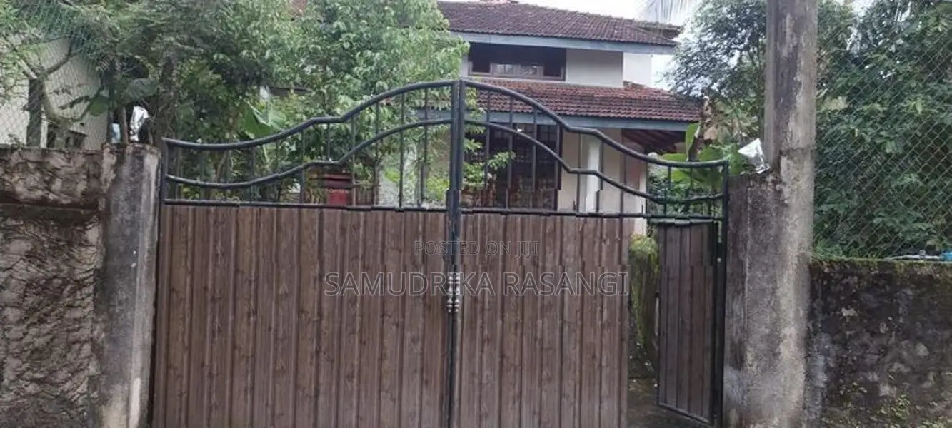 House Sale Batuwatta