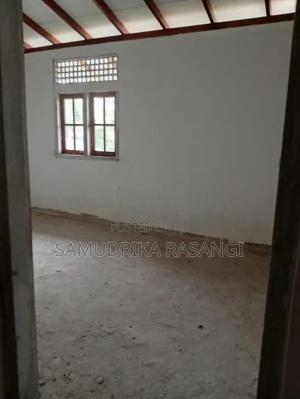 House Sale Batuwatta