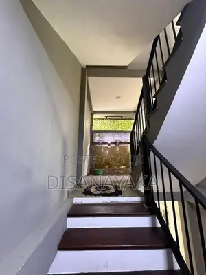 Two Storey House for Sale in Thalawathugoda Ds408099