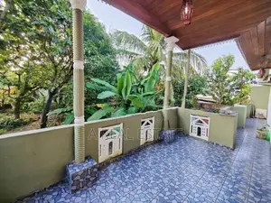 Modern 2 Storey Unit 6 Bedroom House For Sale In Dehiwala