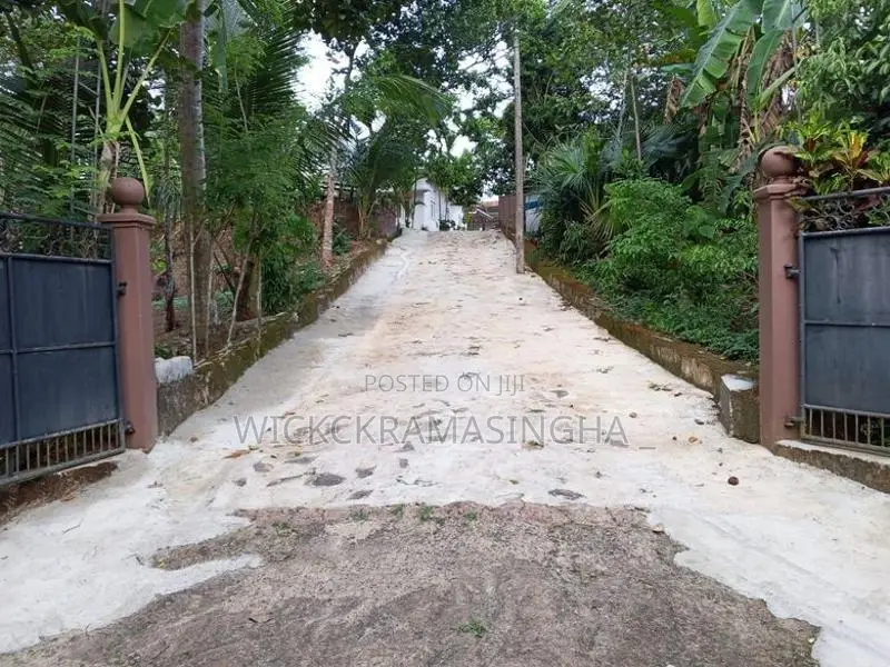 House with Land for Sale ගාල්ල
