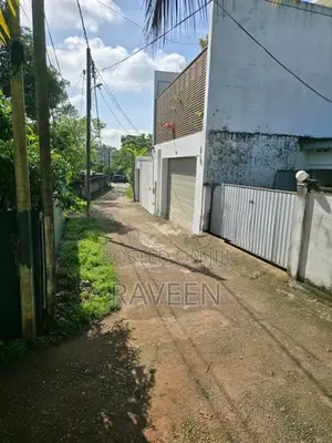 Dehiwala Land with House for Sale