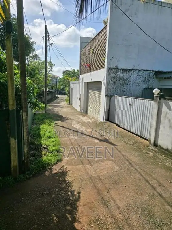 Dehiwala Land with House for Sale