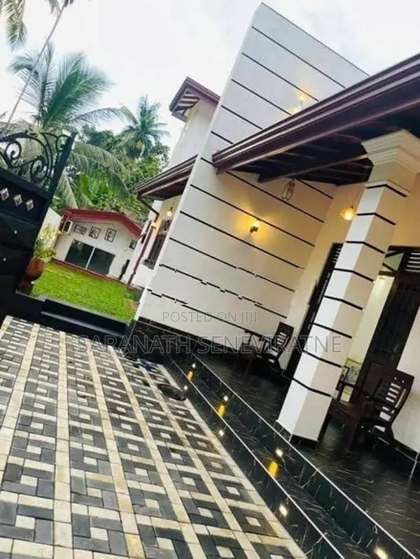 Modern Single Storied House From Bemmulla Gampaha
