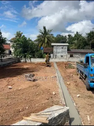 Land for Sale Makubura