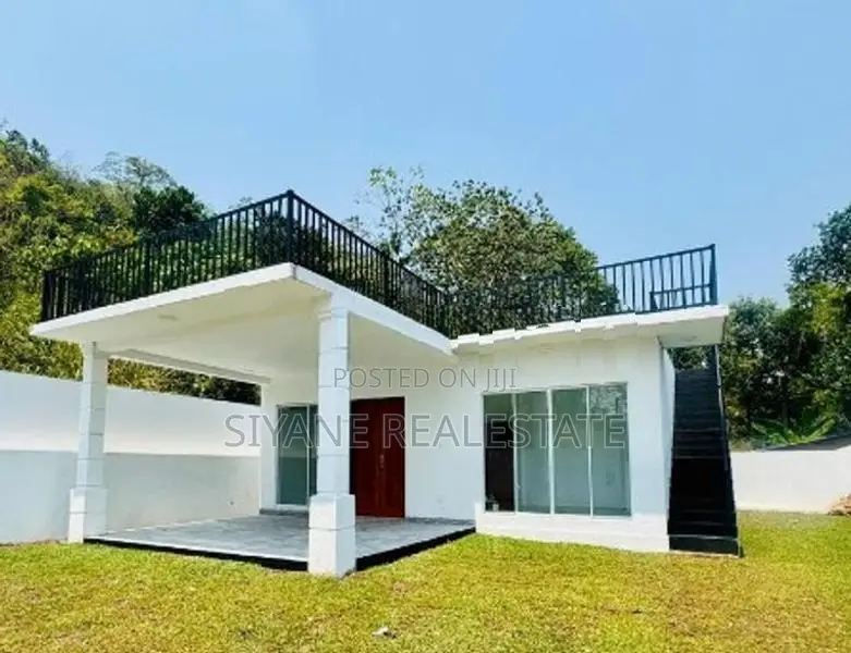 Beautiful Luxury Living In Delgoda