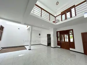 3 Storied House including Roof-Top - Panadura Gorakana Near Bolgoda La
