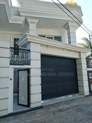 Spacious Family House for Sale – Kadawatha