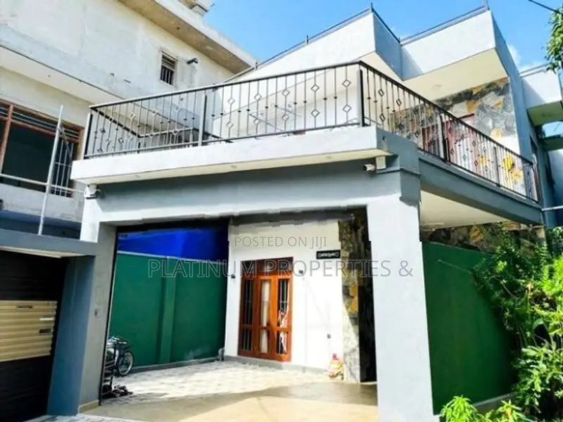 New Luxury 2-Storey House for Sale in Maharagama Town