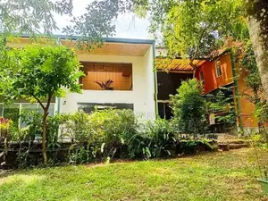 Super Spacious Luxury 2-Story House For Sale In Thalawathugoda Hokanda