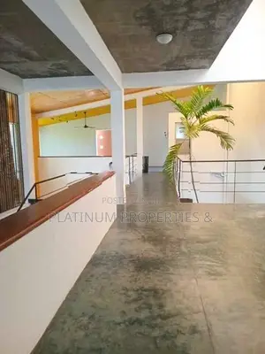 Super Spacious Luxury 2-Story House For Sale In Thalawathugoda Hokanda