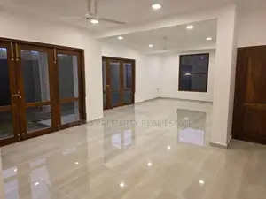 HAS202 - Luxury Valuable House for Sale in Piliyandala