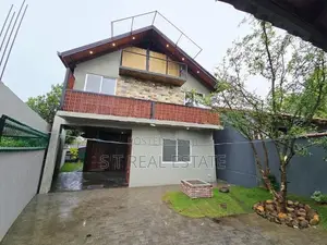 Modern Designed Villa For Sale in Piliyandala