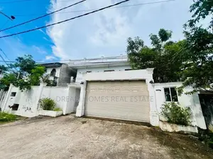 Spacious 2-Story House with 15 Perches in Pelawatta