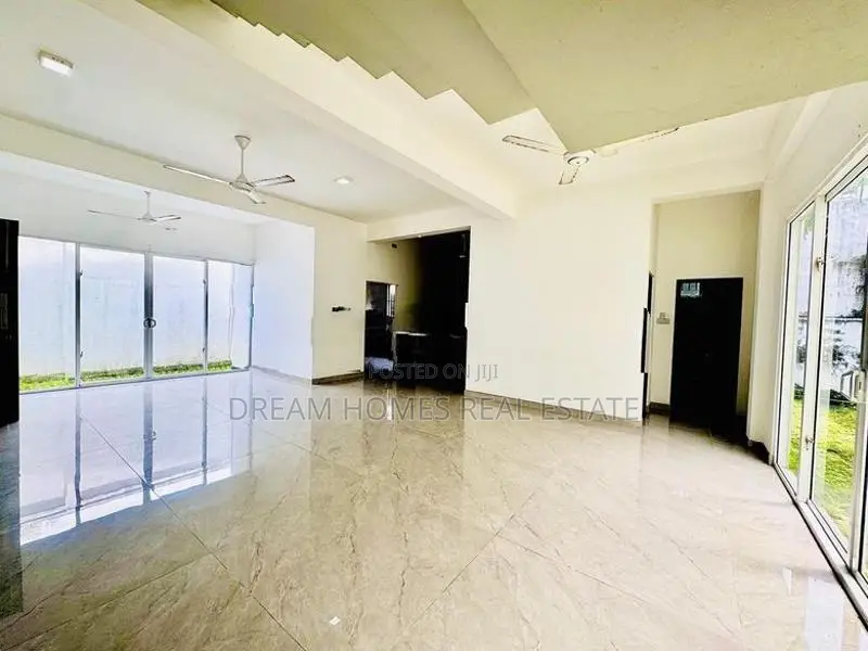 Luxurious 3-Story Modern House for Sale in Thalapathpitiya