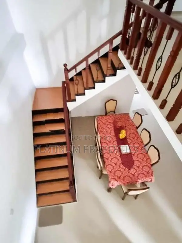Luxury 2-Story 4 BR House for Sale in Malabe