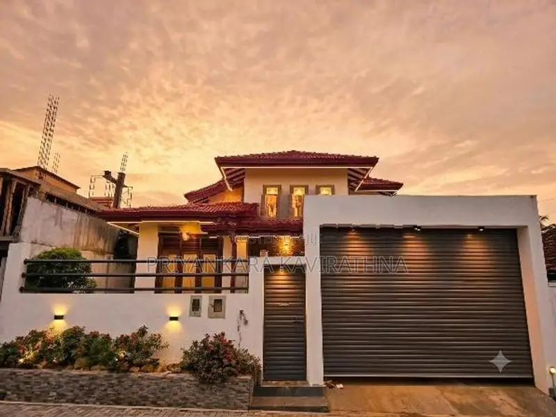 Luxury House For Sale Kahatuduwa