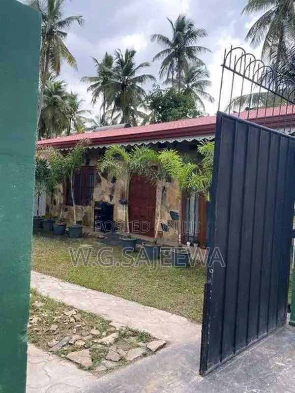 Full Furnished Villa house for sale in Negombo, Dungalpitiya