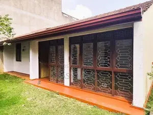 නිට්ටඹුව – රන්පොකුණුගම නිවසක්