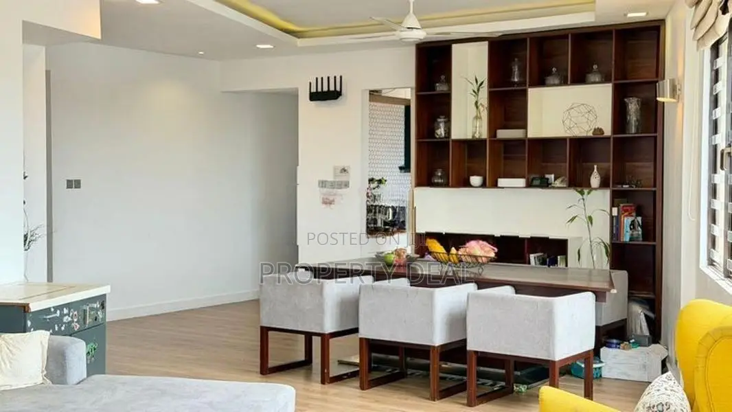 Fully Renovated Luxury Apartment in Colombo 05 - PDA73