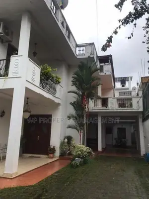 Massive 7000 Sqft Luxury Home for Sale Right in The Heart of Nawala