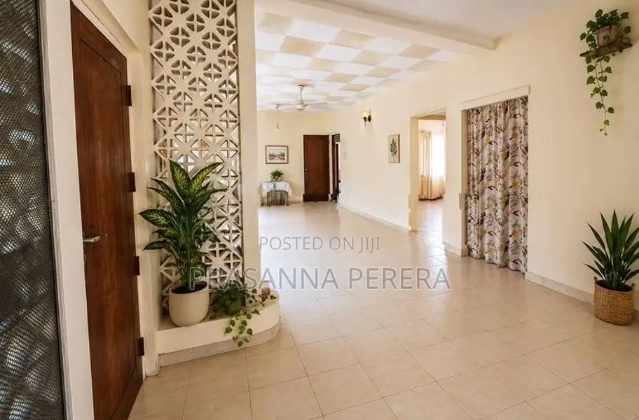 Land with House for Sale in Pannipitiya