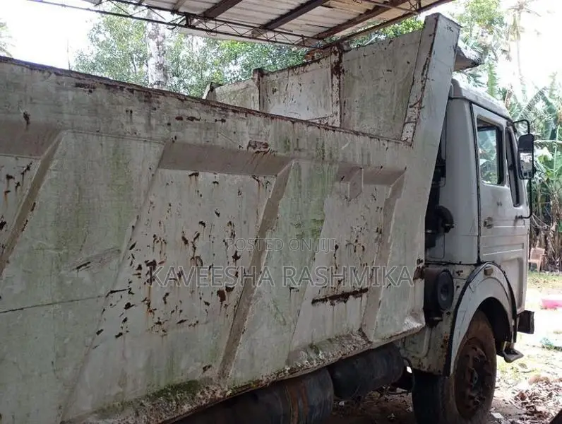 Tata Tipper 2006