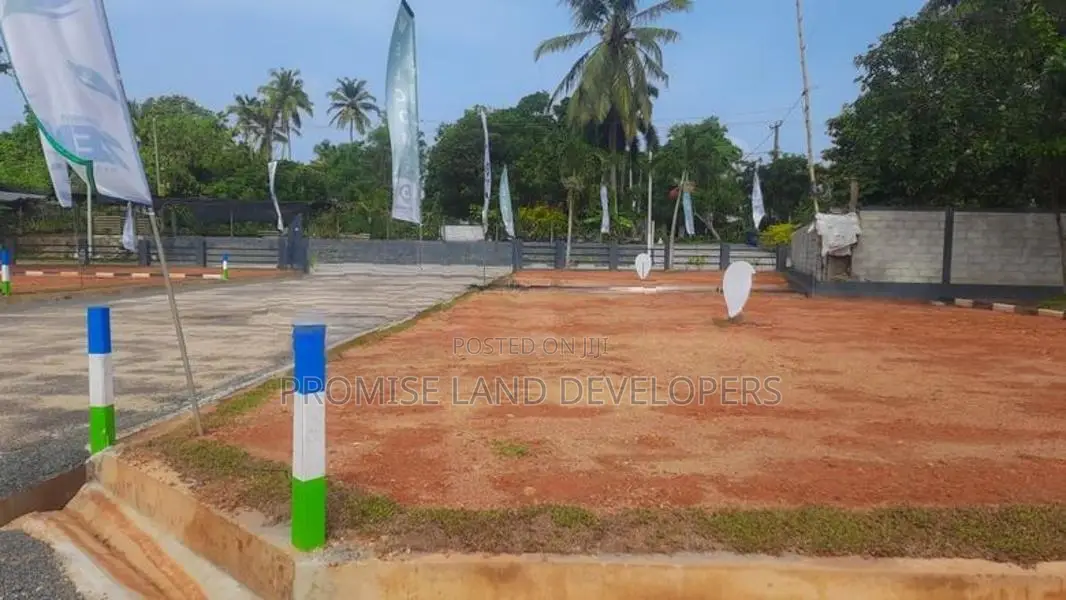 Land for Sale in Wadduwa,thalpitiya Galle Rd Facing H37