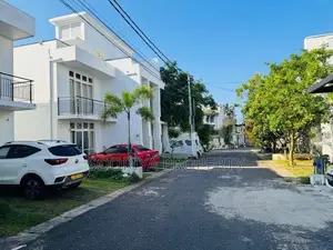 Beautiful 2 Story House for Sale in Piliyandala