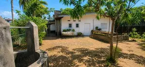 Land with House for Sale in Pannipitiya