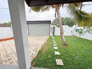Luxury House For Sale In Malabe, Arangala