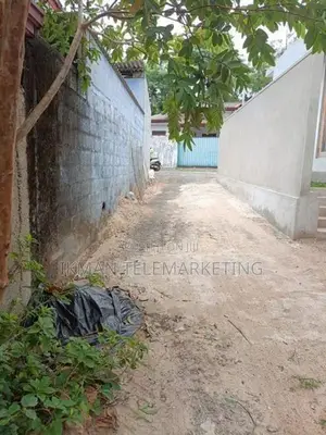 Residential Land for Sale in, Athurugiriya