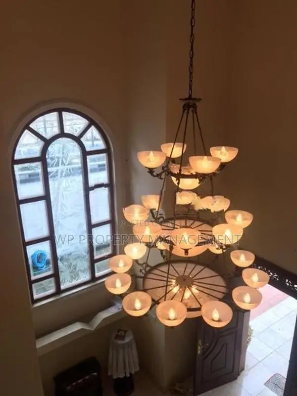 Massive 7000 Sqft Luxury Home for Sale Right in The Heart of Nawala