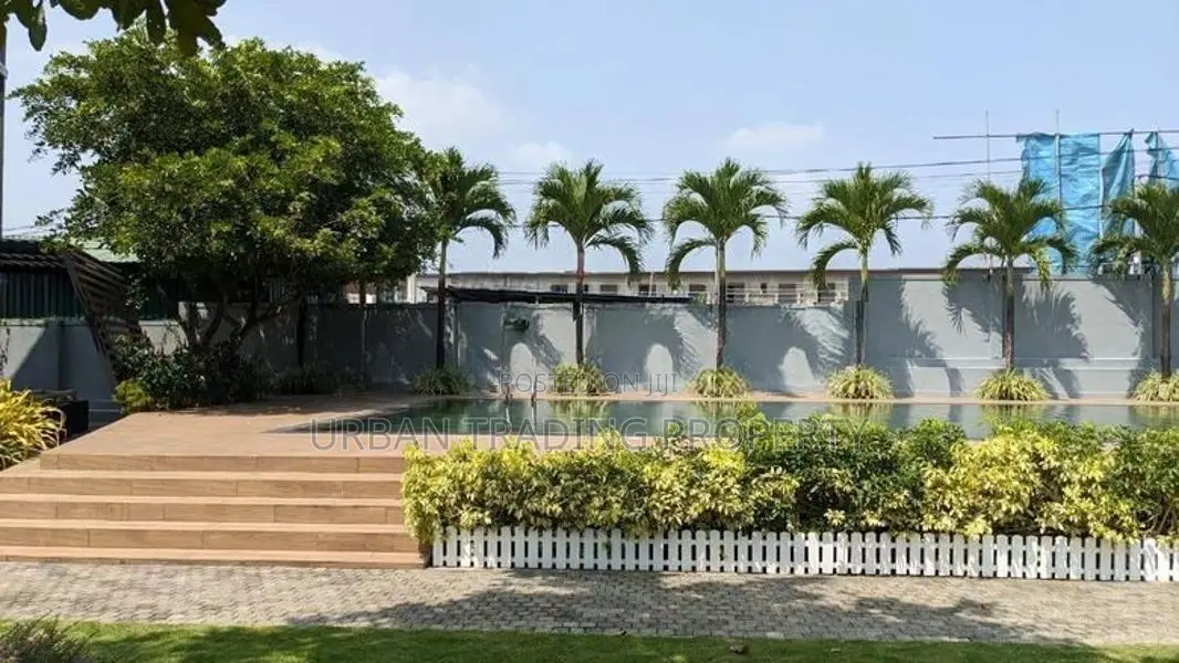 02 Bed F/furnished Apartment Canterbury Golf Resort Kahathuduwa