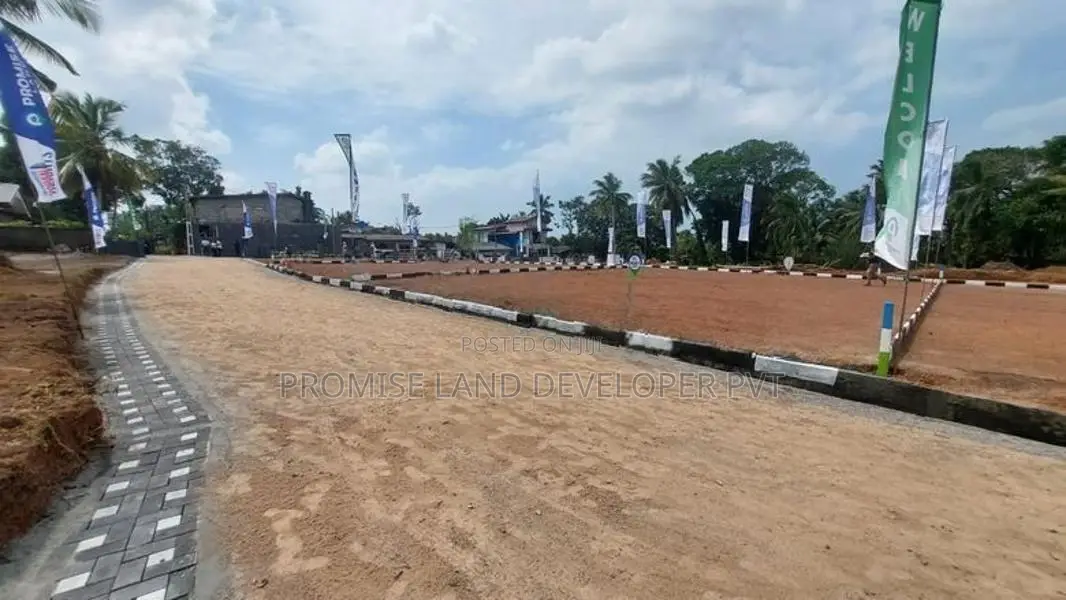 Land in Panadura Y31